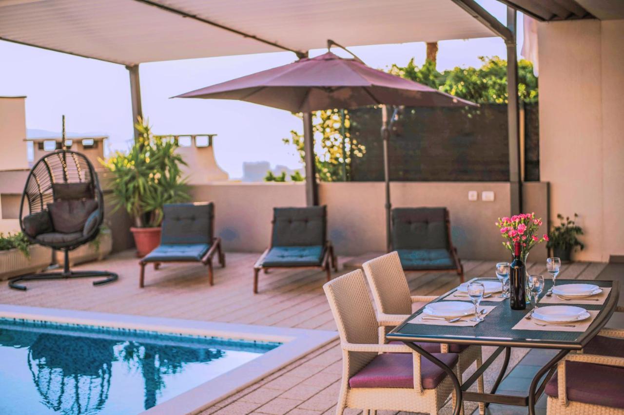 Apartment With Private Pool "Patricia" マカルスカ エクステリア 写真